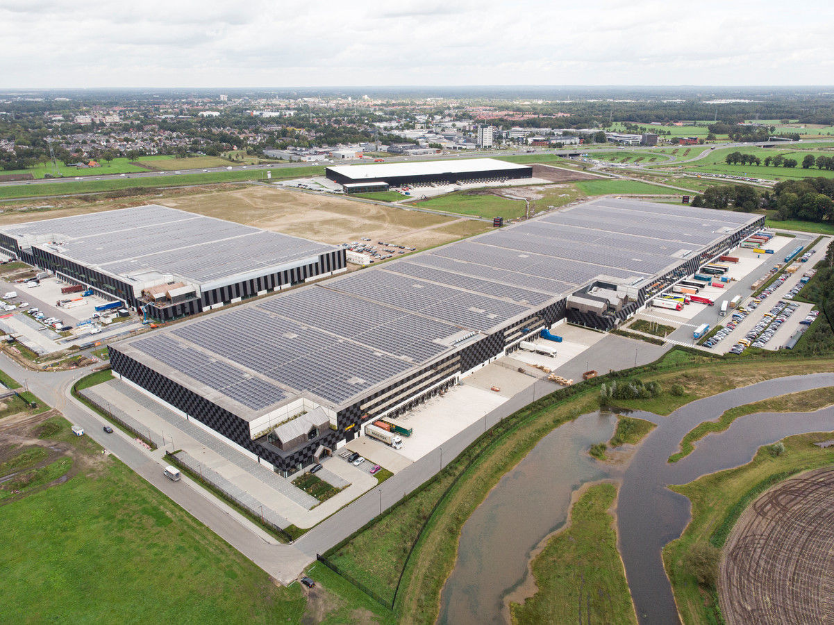 Bleckmen Netlog Logistics Offices and Warehouses