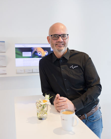 Kristian Mansfeld, Porträt