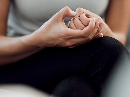 "Needleless Anesthetic" 
For those fearful of needles or have sensitive teeth we offer a complimentary "needless anesthetic" option to provide comfort for your dental treatment without the worry of “the poke.”