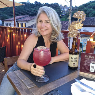 Tá calor né? Que tal um drink mineirinho em Ouro Preto?