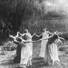 When Women Gather: The Nervous System & the Power of Collective Healing