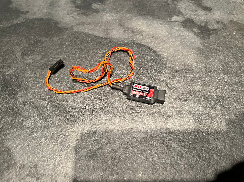 Miniature : Divers articles a vendre, recepteur, servos, lipo etc…