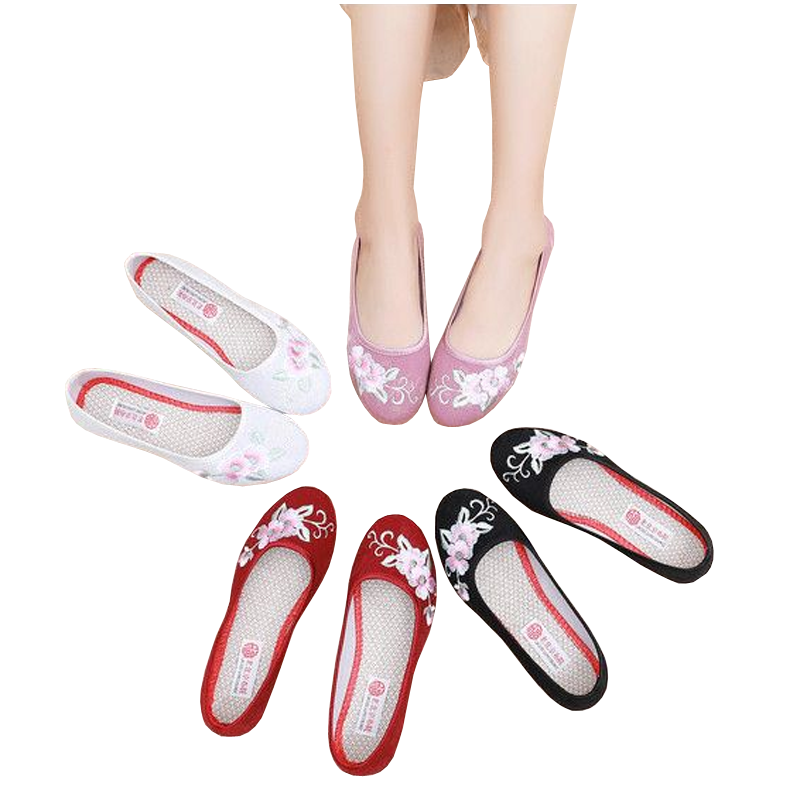 New Fashion Ladies Shoes Flat Soft Sole Casual Embroidery Chinese Women's Shoes