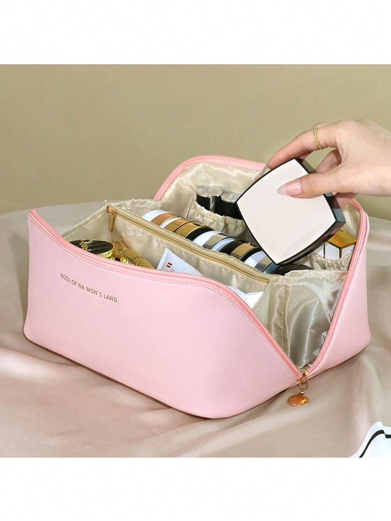 Large Travel Cosmetic Bag for Women Leather Makeup Organizer Female Toiletry Kit
