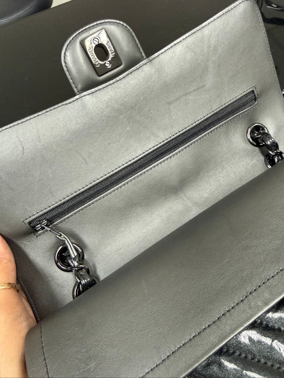 Thumbnail: 二手Chanel Classic Flap Medium