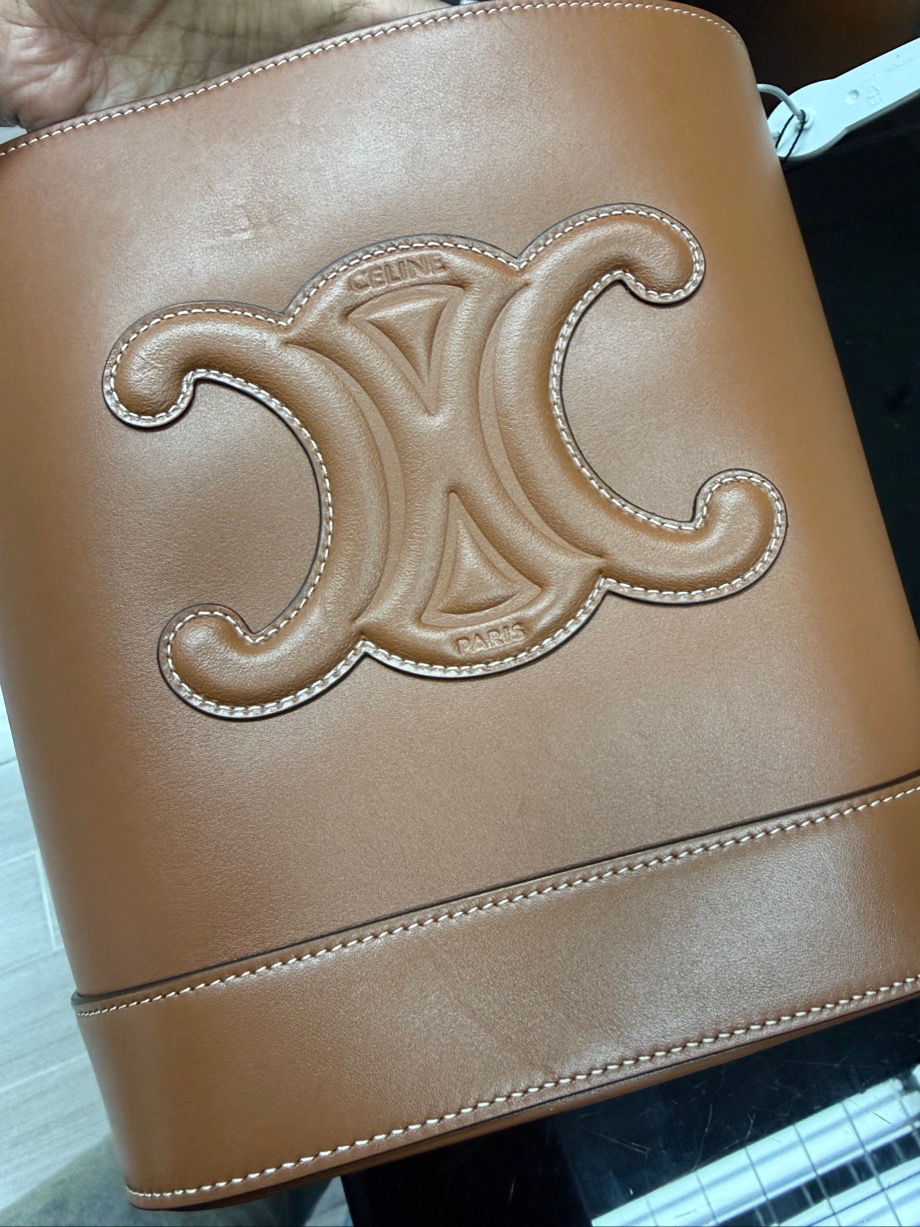 Thumbnail: 二手Celine Small Bucket