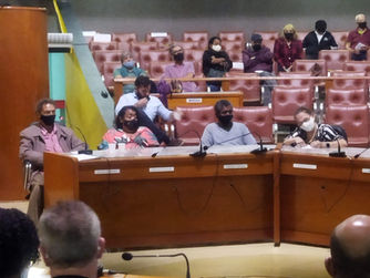 SERVIDORES PÚBLICOS DE VOLTA REDONDA ESTÃO EM 'ESTADO DE GREVE'