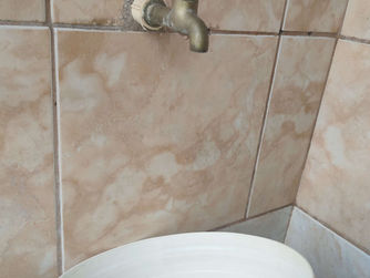 ROMPIMENTO DE TUBULAÇÃO DE ÁGUA EM BARRA DO PIRAÍ AFETA ABASTECIMENTO