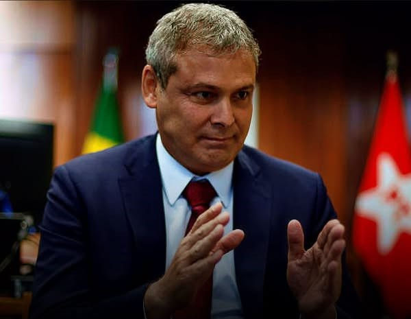 Lindbergh Farias está em busca pela reeleição