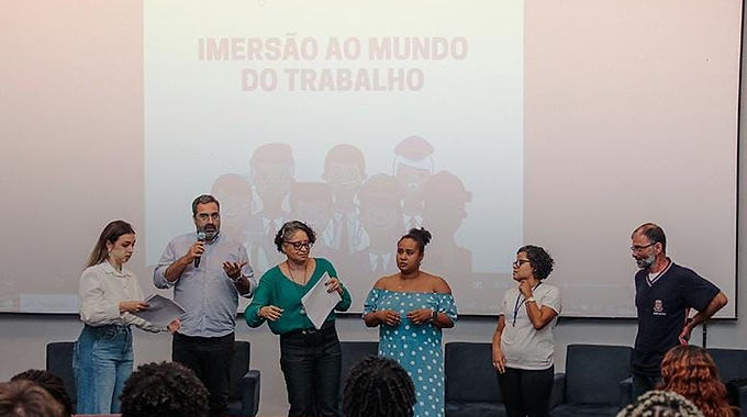 ASSISTÊNCIA SOCIAL DE BARRA DO PIRAÍ ENCERRA CICLO DO ACESSUAS TRABALHO POSSIBILITANDO EXPERIÊNCIAS PROFISSIONAIS AOS JOVENS DO MUNICÍPIO