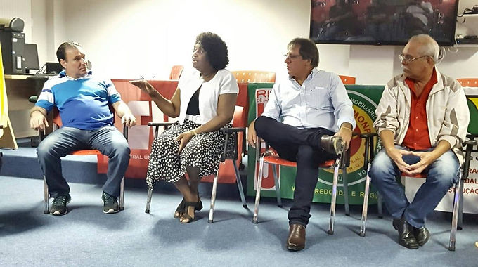 BENEDITA DA SILVA PARTICIPA DE DEBATE EM SINDICATO