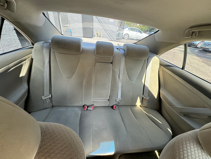 2007 Toyota Camry LE 