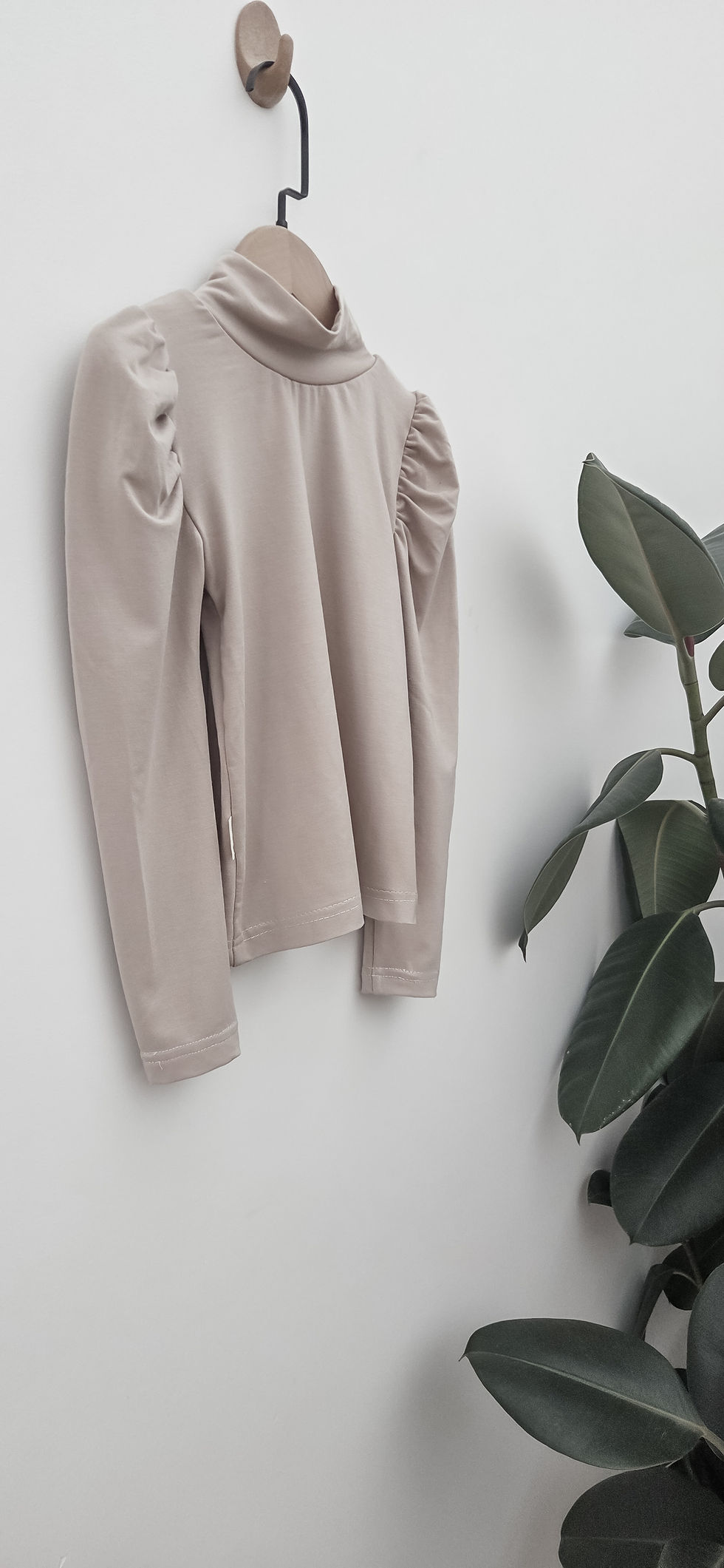 Thumbnail: Ruffle Top in Sandstone 