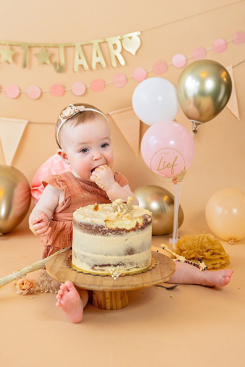 Unieke cakesmash sessie voor je baby in Leeuwarden