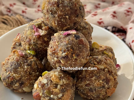 Dry Fruits Ladoo