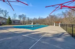 004affd0823a179e90671fe551191f56-uncropped_scaled_within_1536_1152