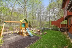 4174f44795e97a6b501e4ff33496a161-uncropped_scaled_within_1536_1152