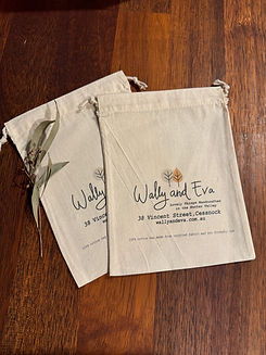 wally-and-eva-recycled-cotton-gift-bags-printed-in-sydney