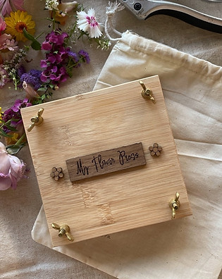 Flower_press_linen_flowers2.jpg