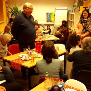 Adventsfeier für Helfer