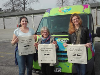 Taschenspende "Dialog Aufbruch aus Neukölln e.V."