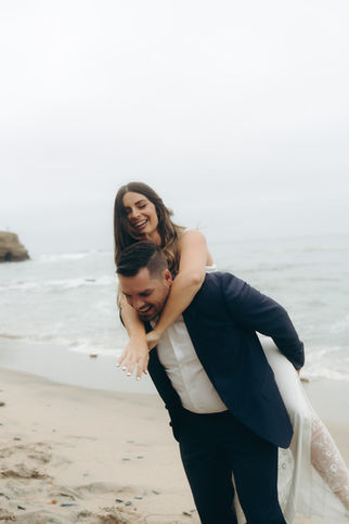 Tampa Videographer captures stunning visuals for beautiful couple