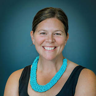 Carly Connor Headshot.jpg