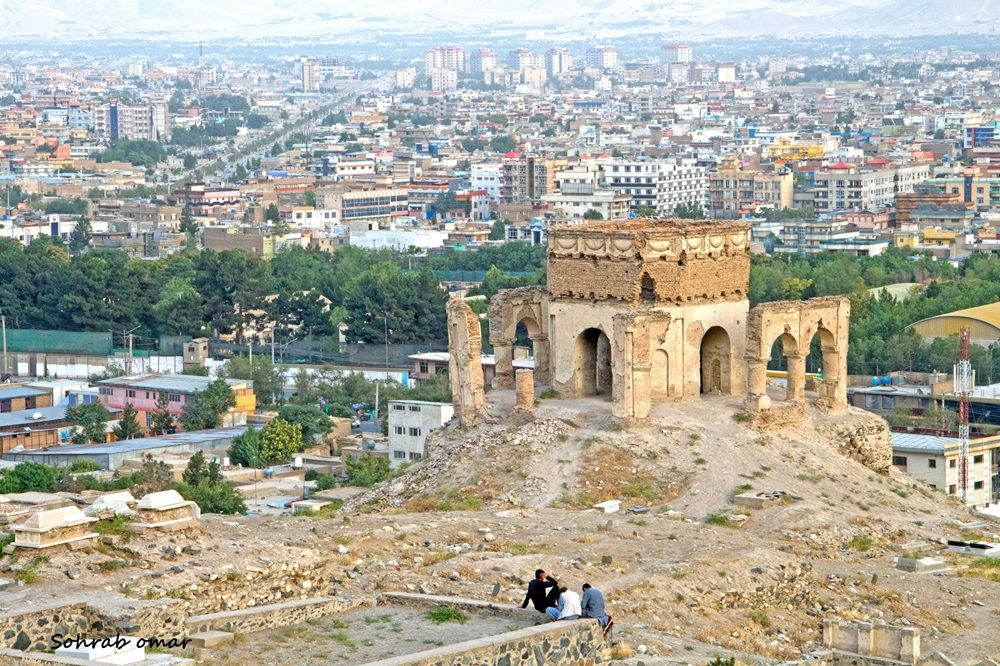 Tomb of Sultan Mohammad on Tapa Maranjan