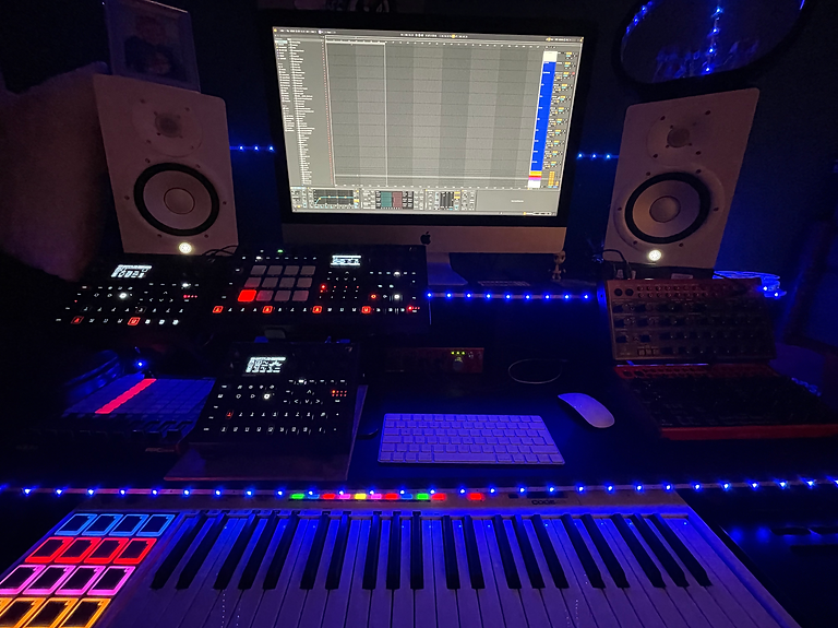 new studio pic.HEIC