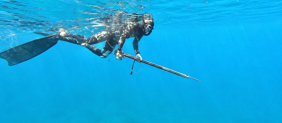 LOMBOK SPEAR FISHING - BELONGAS BAY SEKOTONG