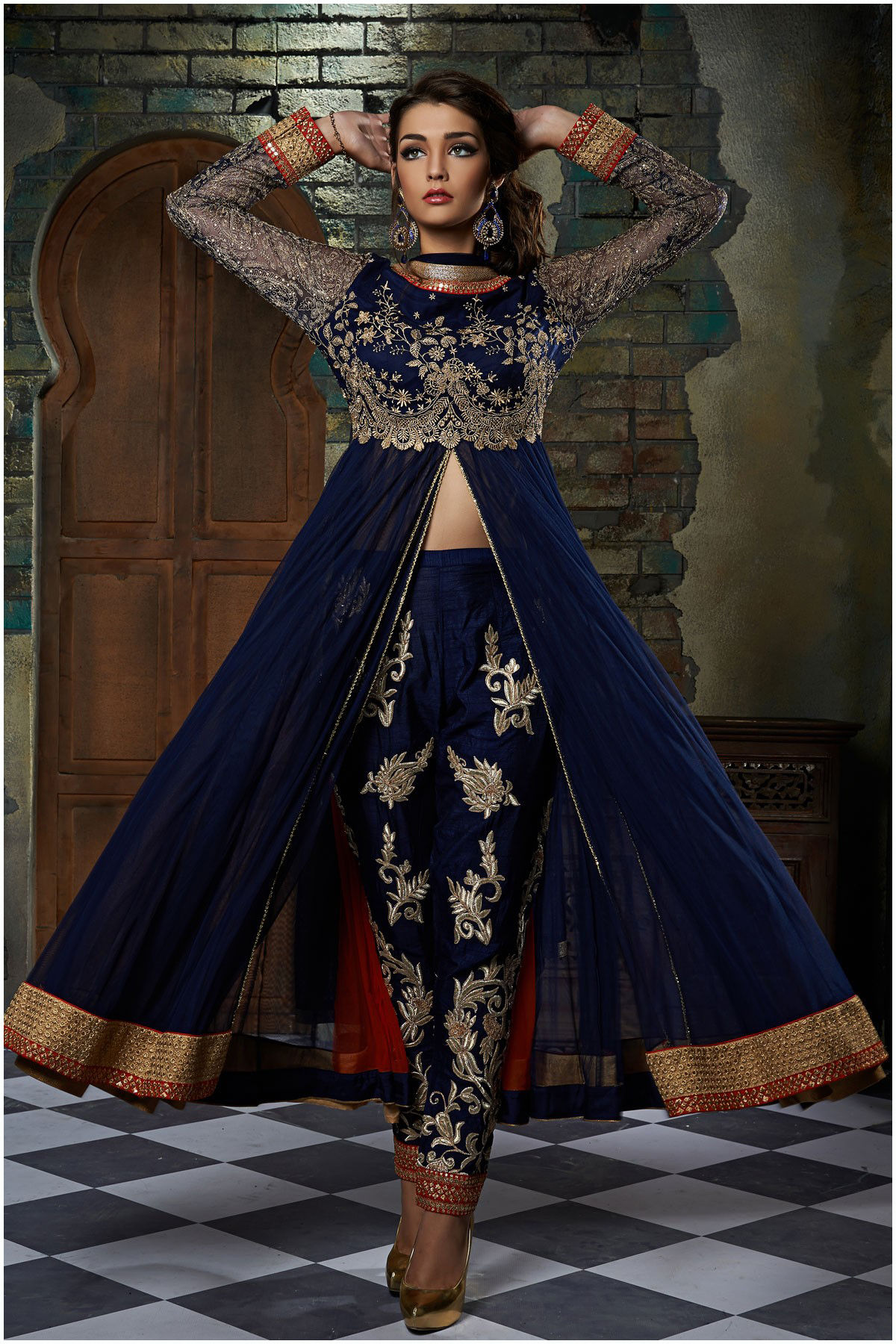 ANARKALI  IN STRAIGHT CUT WITH HEAVY EMBROIDERY