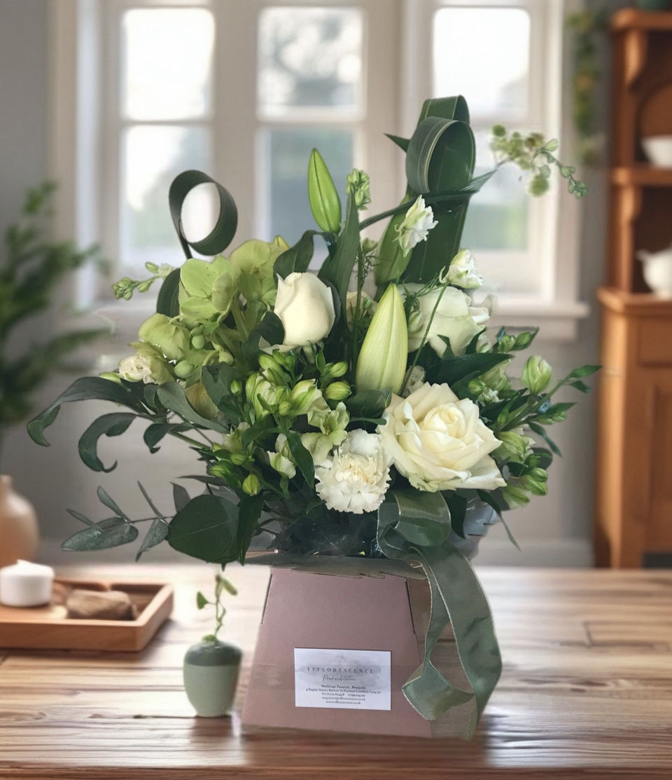 Thumbnail:  Gift  box design Timeless Whites