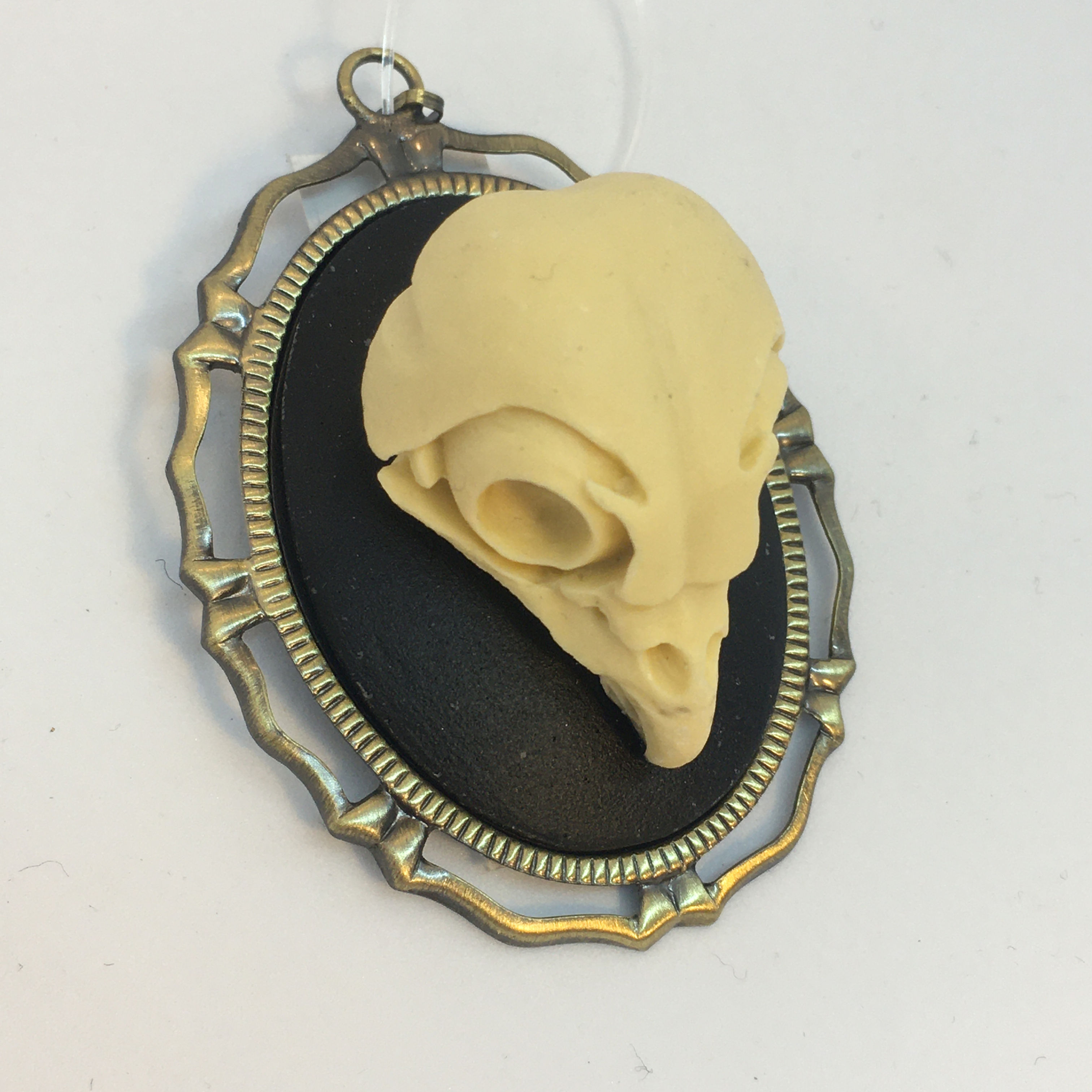 Owl Skull Cameo (brass setting)