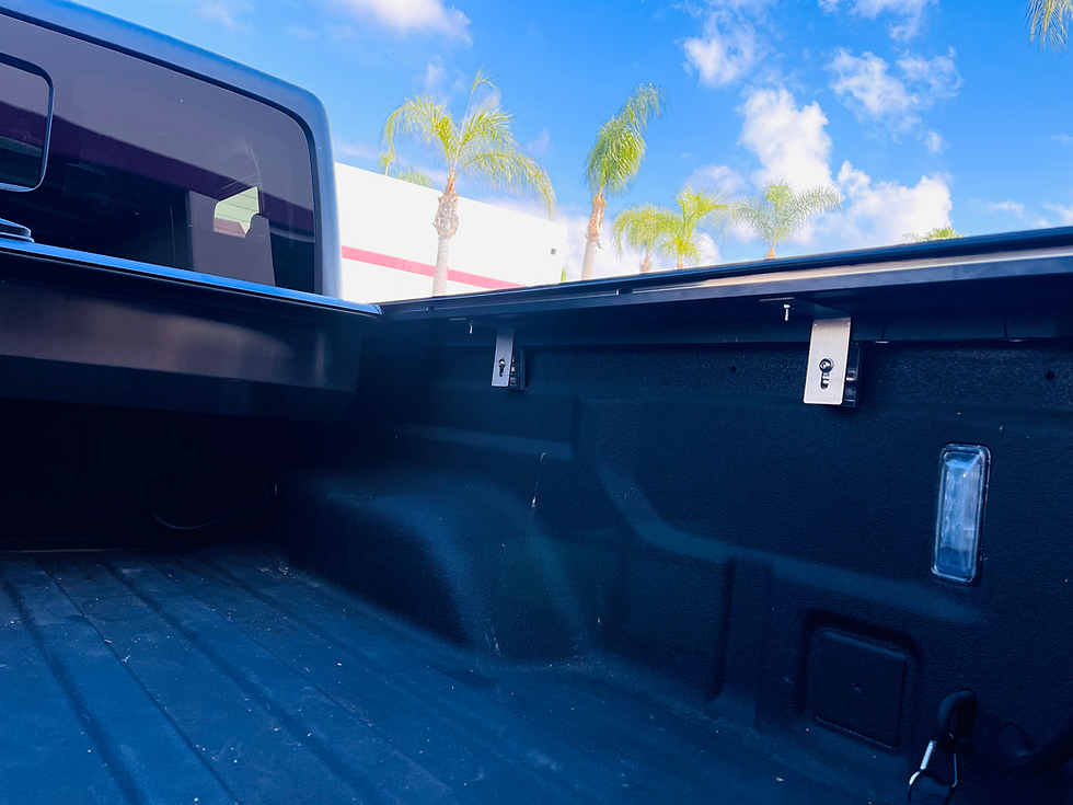 Thumbnail: Nissan Retractable Tonneau Covers