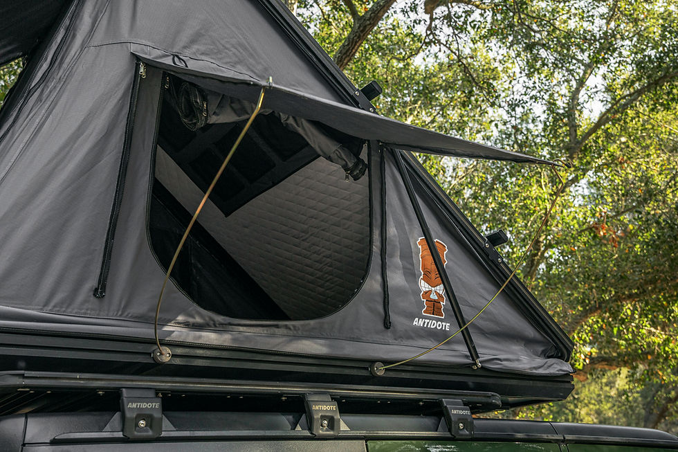 Thumbnail: Clam Shell Rooftop Tent