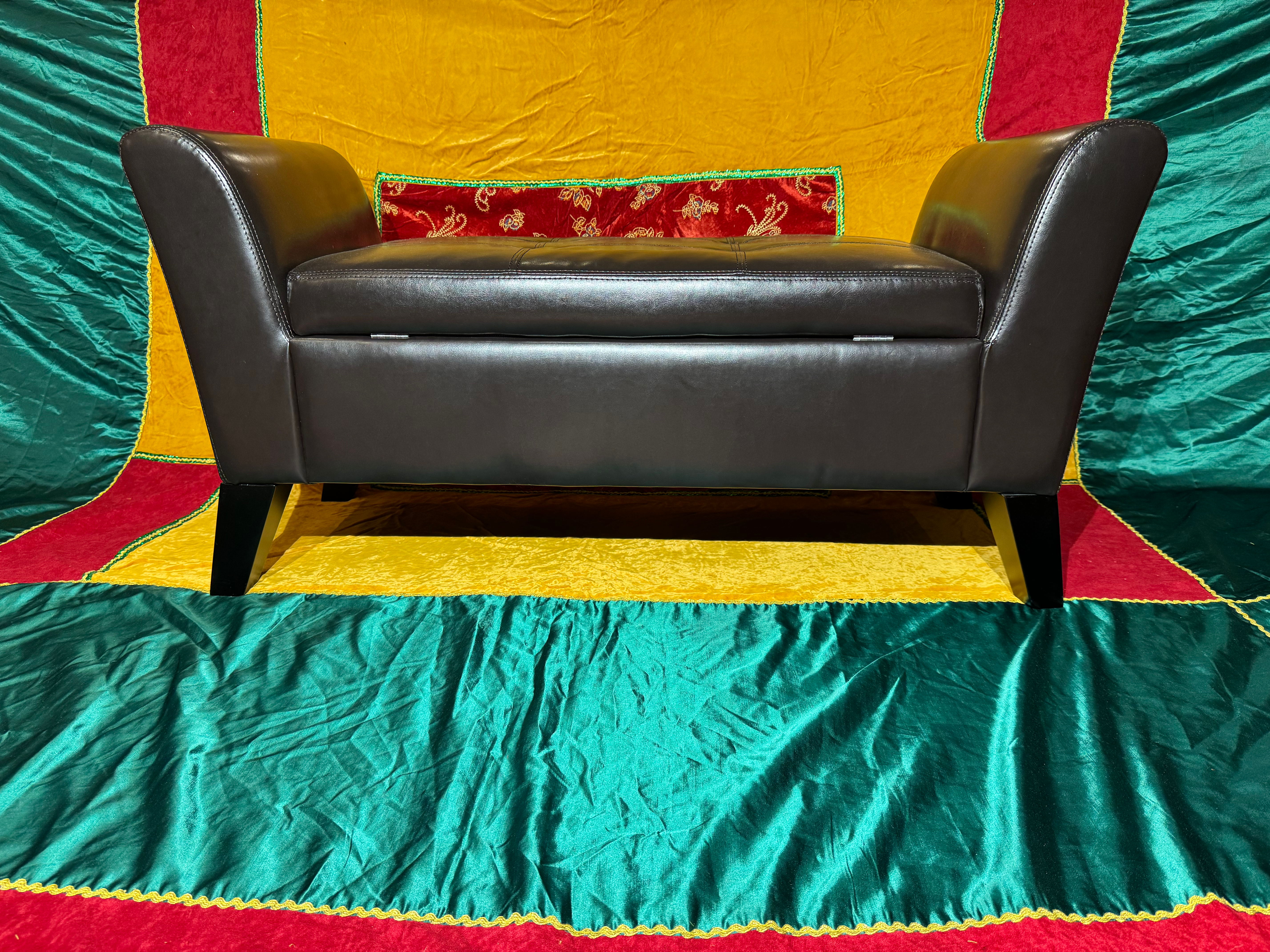 Bride & Groom Loveseat