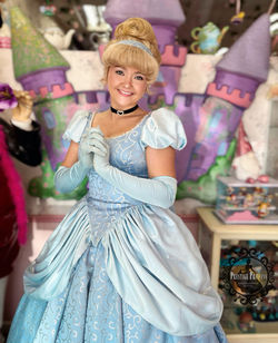 299F0A35-7C80-4CE5-817D-CF6C7D6CA9E6