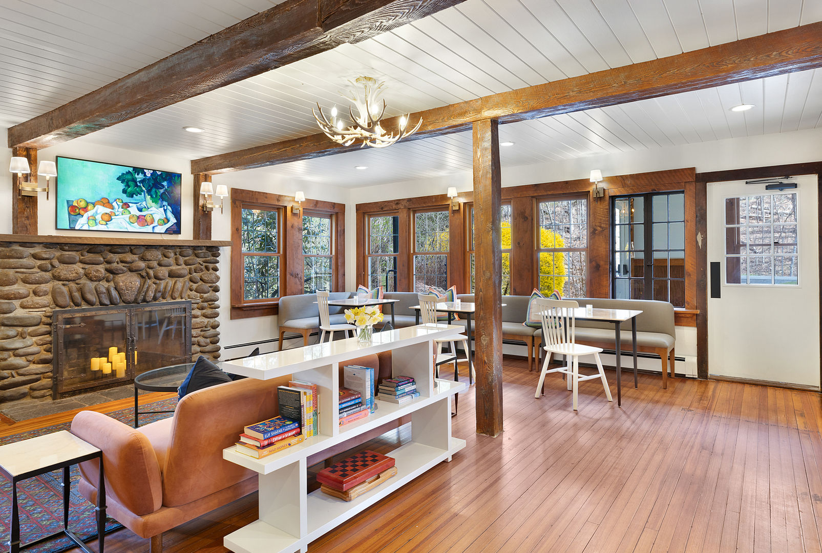 A Newly Renovated Great Room Community Space