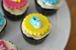 Chocolate Fondant Cake & Cupcakes