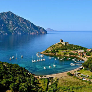 Le petit village de Girolata