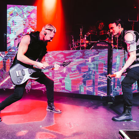 LIVE FROM THE PIT: Smash Into Pieces, Enemy Inside and Dark Divine