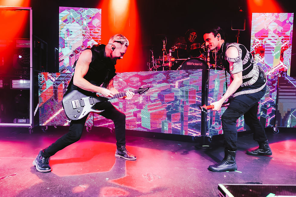 LIVE FROM THE PIT: Smash Into Pieces, Enemy Inside and Dark Divine
