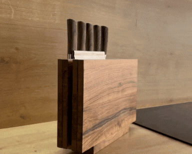 MagFlex Cutting Board REPLACES 17 CUTTING BOARD CONFIGURATIONS Mag-knife holDer BENCH SCRAPER 5 KNIVES CRAFTED F