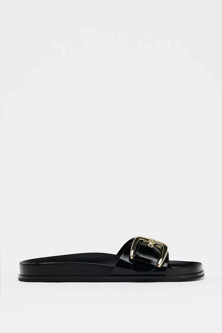 Miniature : LOW HEELED SANDALS WITH BUCKLE
