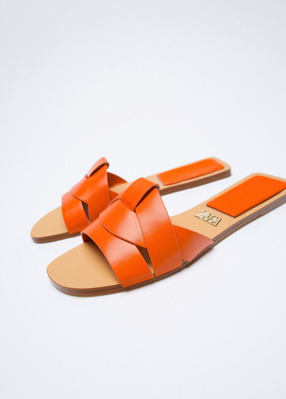 Miniature : Zara Orange crossed Sandals