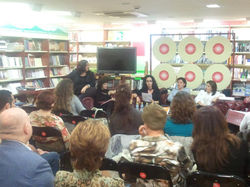 384423_306377946058912_1869660452_n