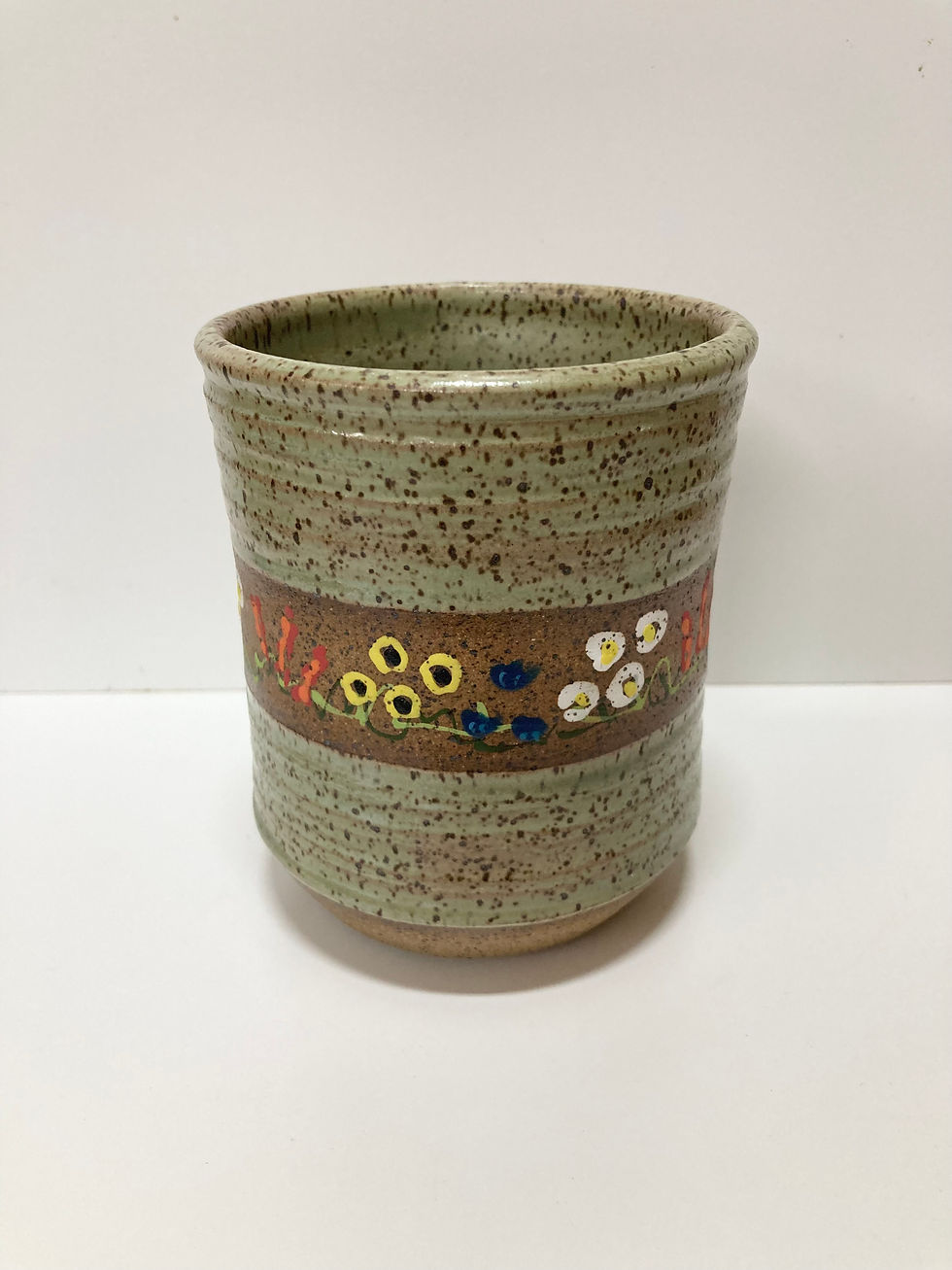 Thumbnail: Green wildflower stein