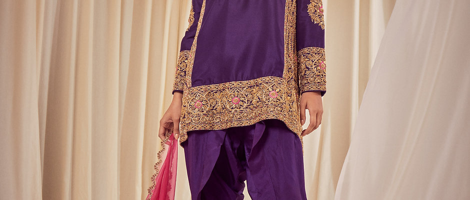The Meher Poshak