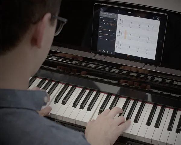 201905_clavinova_index_series_csp_d25ec4071c2d993161713f34e6213a3a.webp