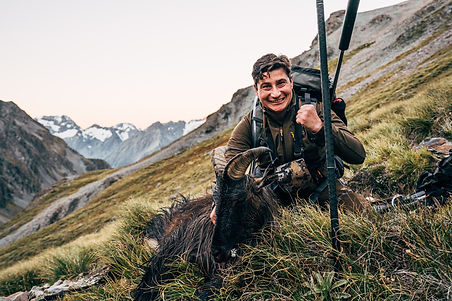 Piko Adventures - Tahr Hunt